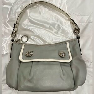 COACH POPPY GROOVY Grey and White Leather Purse